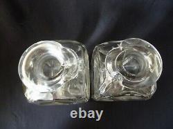 2 (pair) ANTIQUE CELL CUT DECANTERS WITH POURING LIP, PROBABLY BY BACCARAT h21,8