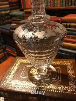 AMERICAN PERIOD PERIOD ABP CUT Glass 14 DECANTER WITH GRAPES & LEAVES ETCHING