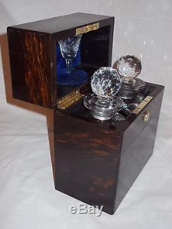 ANTIQUE VICTORIAN c1870 COROMANDEL CALAMANDER 2 GLASS DECANTER TANTALUS CASE BOX
