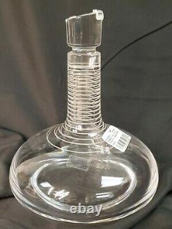 Atlantis Crystal Connoisseur Liquor Decanter Clear, Cut Lines withStopper 9.5 NEW