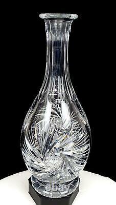 Bohemian Czech Cut Crystal Feathered Buzzsaw Footed 11 5/8 Decanter