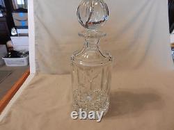 Crystal Liquor Decanter with Cap, Starburst on Bottom, Engraved Cuts on Side (M)