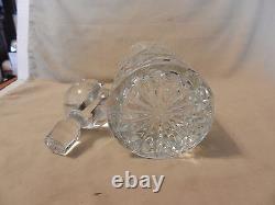 Crystal Liquor Decanter with Cap, Starburst on Bottom, Engraved Cuts on Side (M)