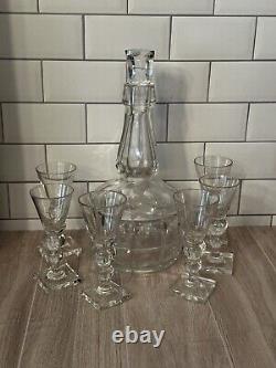 FINE GUNDERSON PAIRPOINT CUT CRYSTAL DECANTER WithSTOPPER AND 6 CORDIALS