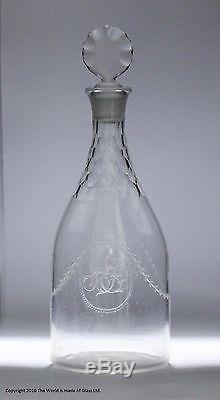 Georgian cut and engraved taper decanter, clipped disk stopper