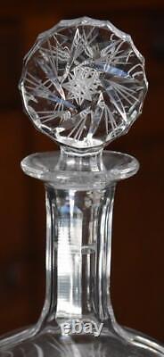Gorgeous Etched Cut Polish 24% Lead Crystal Circular Decanter With Whirling Star