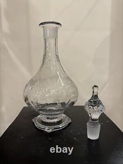 Heisey #3390 Carcassonne Footed Decanter with Cutting