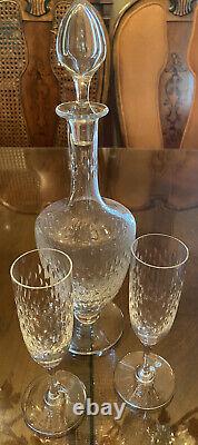 VTG Baccarat French Crystal PARIS Cut Pattern Decanter & 2 Champagne Flutes