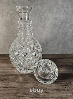 Vintage Beautiful Cut Glass Diamond pattern 3 ring Decanter